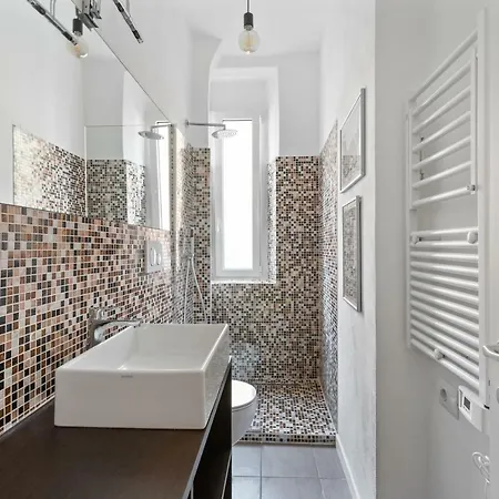 Insubria Apartamento *